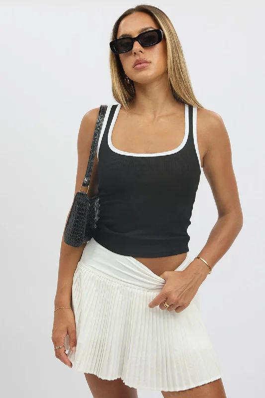 Women's Activewear Outfit Black Tank Top Sleeveless Contrast Trim