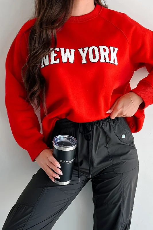 Women's Stylish Outdoor Outfit The City That Never Sleeps "New York" Raglan Sweatshirt (Red)