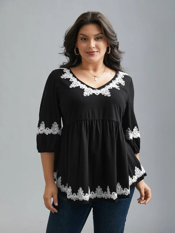 Women's Casual Wear Outfit Embroidered Gathered Lantern Sleeve Top