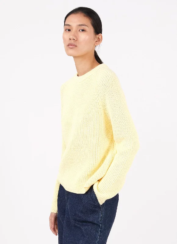 Women's Vacation Outfit Women's Boxy Crew Neck Jumper in Lemon