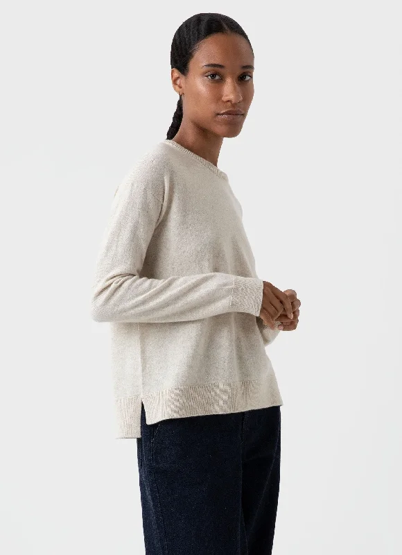 Timeless Women's Outfit Women's Cashmere Crew Neck Jumper in Natural Ecru