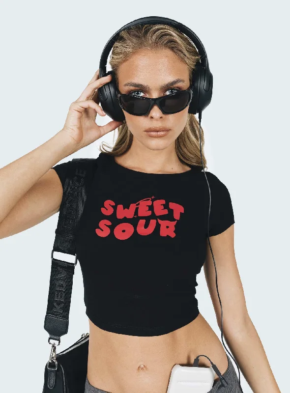 Women's Online Clothing Boutique Sweet N Sour Tee Black / Red