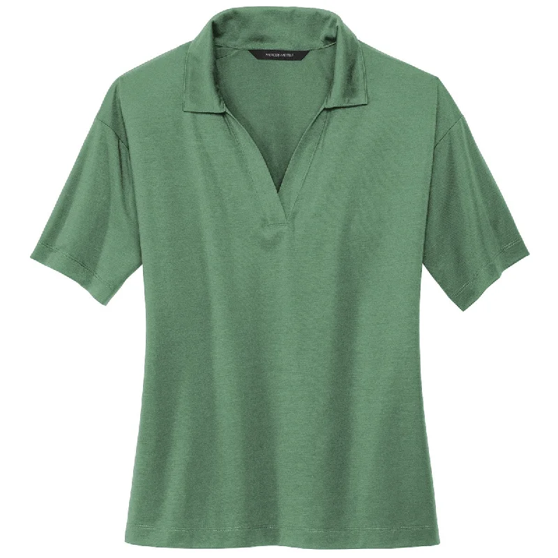 Stylish Women's Outfit Mercer+Mettle Women's Sage Stretch Jersey Polo