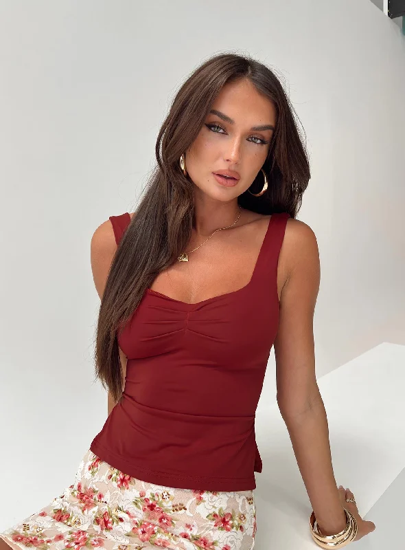 Chic Women's Attire Rehna Top Burgundy