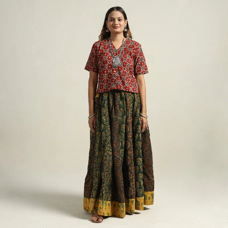 Women's High-Fashion Apparel Green - Ajrakh Block Printed 24 Kali Patchwork Cotton Long Skirt 29