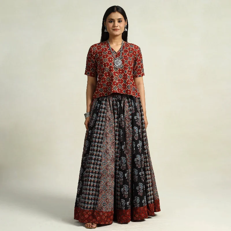 Women's Travel Outfit Set Black - Kutch Block Printed 24 Kali Cotton Long Skirt 04