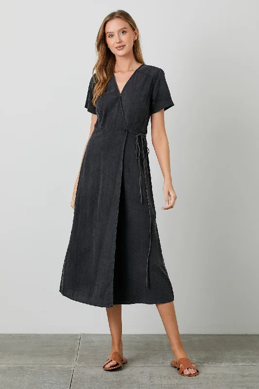 Women's Professional Attire Black Chambray Wrap Midi Dress