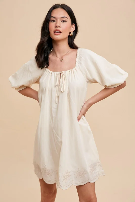 Women's Travel Apparel Cream Embroidered Puff Sleeve Dress