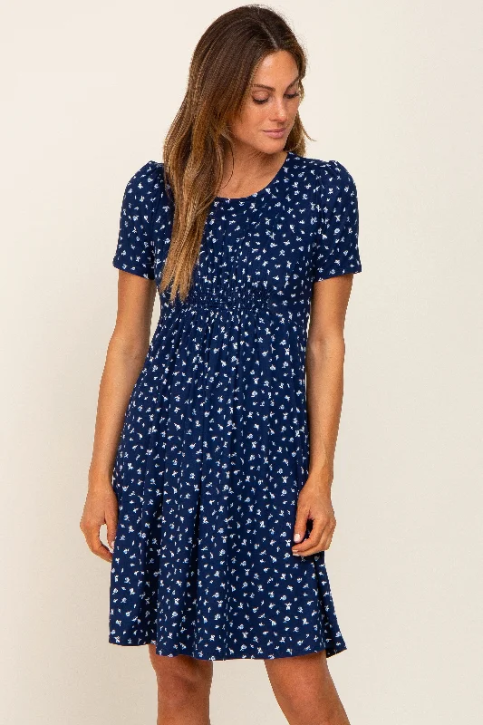 Women's Holiday Outfit Navy Floral Smocked Short Sleeve Dress