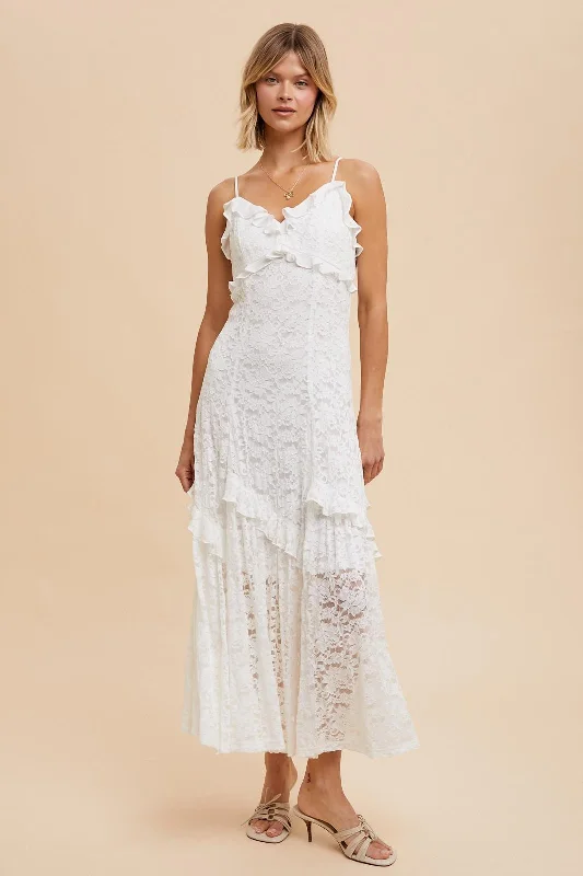 Elegant Women's Fashion Off-White Vintage Lace Maxi Dress