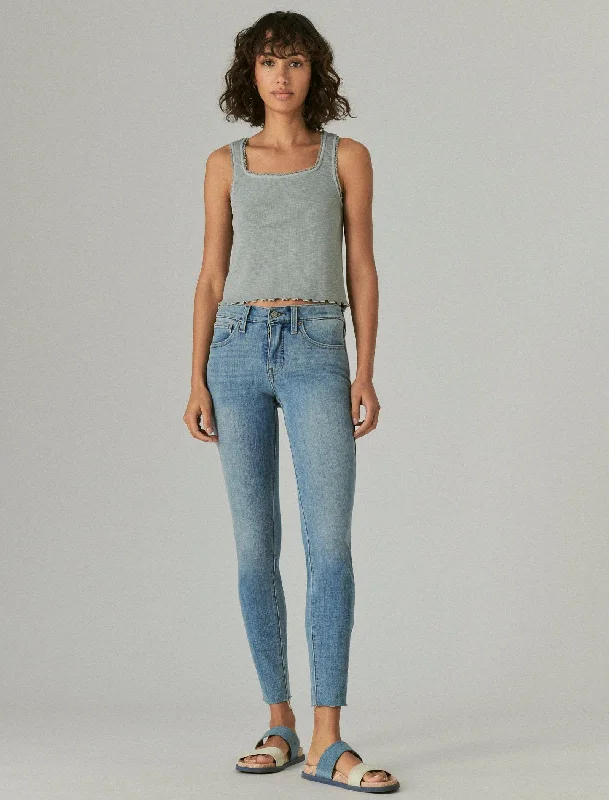 Versatile Outfits Lucky Brand Women's Ava Super Skinny