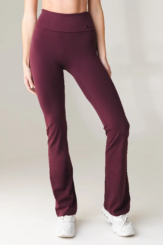 Women's Vacation Outfit Set Cloud II™ Foldover Trouser - Wine