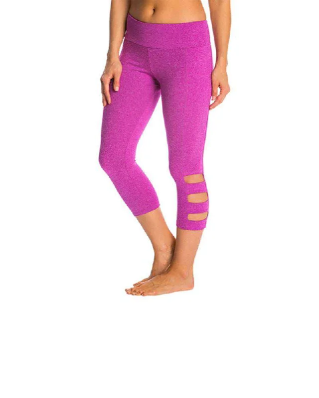 Comfortable Women's Apparel Slit Yoga Capri